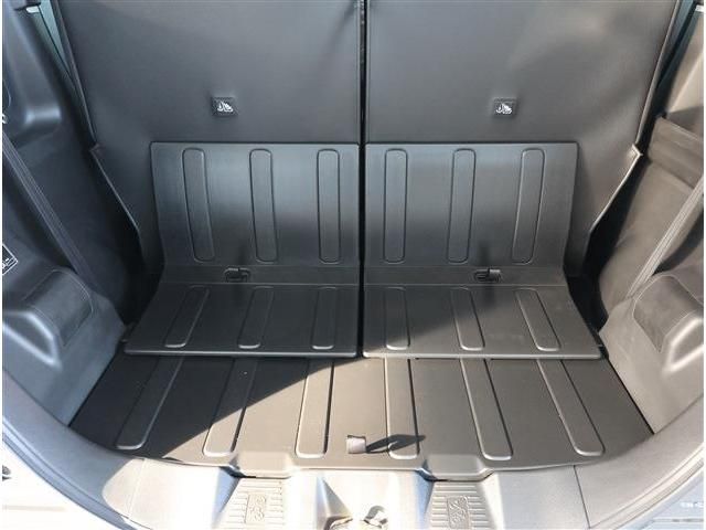 SUZUKI SPACIA GEAR 2024 Image 31