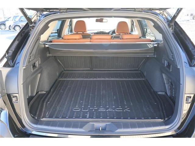 SUBARU LEGACY OUTBACK 2022 Image 31