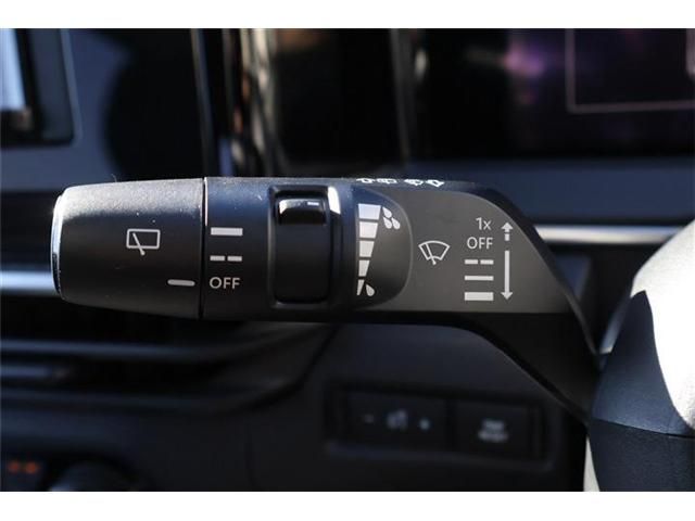 NISSAN NOTE 4WD 2023 Image 31