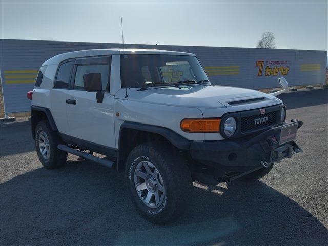 TOYOTA FJ CRUISER 4WD 2017 Image 31