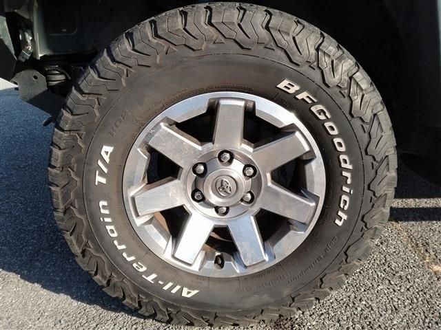 TOYOTA FJ CRUISER 4WD 2017 Image 31