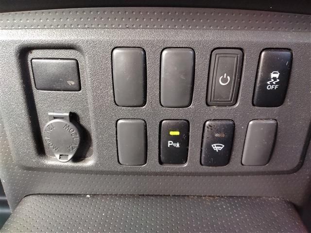 TOYOTA FJ CRUISER 4WD 2017 Image 31