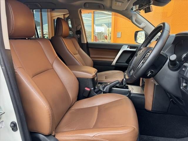 TOYOTA LANDCRUISER PRADO 2021 Image 31