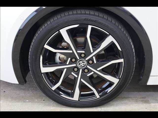 TOYOTA PRIUS PHV 2023 Image 31