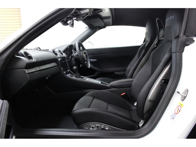 PORSCHE 718SPYDER 2024 Image 31