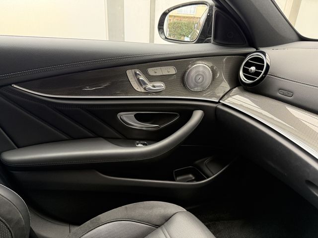 MERCEDES BENZ MERCEDES AMG E CLASS 2018 Image 31