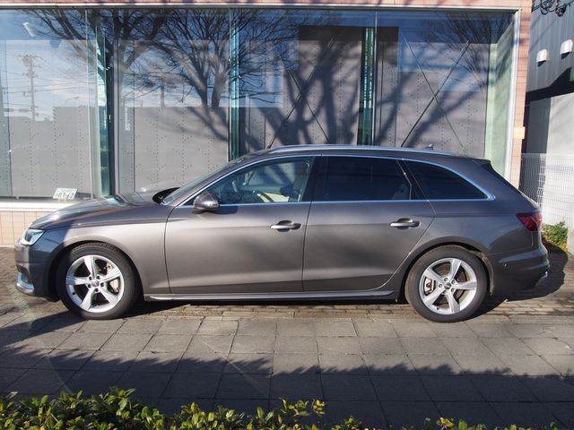 AUDI A4 AVANT 2020 Image 31