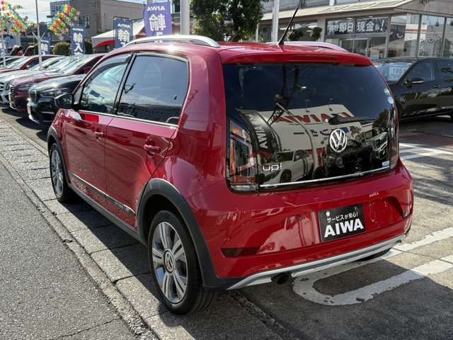 VOLKSWAGEN UP! 2017 Image 31