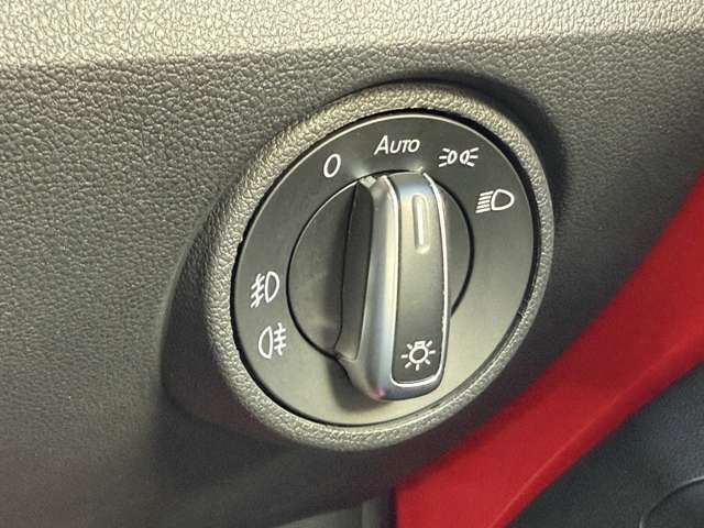 VOLKSWAGEN UP! 2017 Image 31