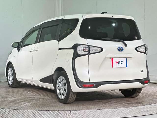 TOYOTA SIENTA HYBRID 2016 Image 31