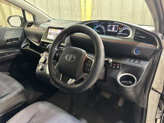 TOYOTA SIENTA HYBRID 2016 Image 31