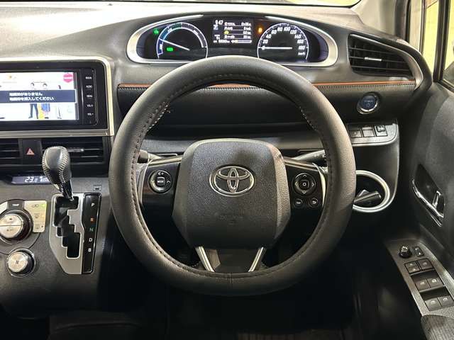 TOYOTA SIENTA HYBRID 2016 Image 31
