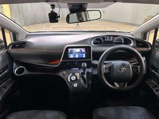 TOYOTA SIENTA HYBRID 2016 Image 31