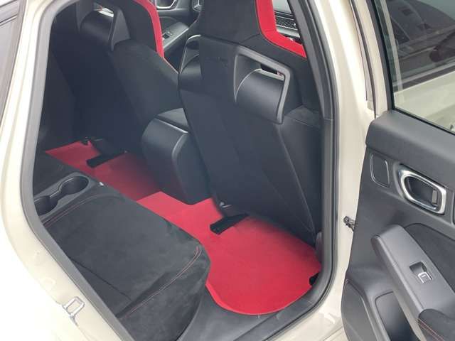 HONDA CIVIC HATCHBACK 2024 Image 31