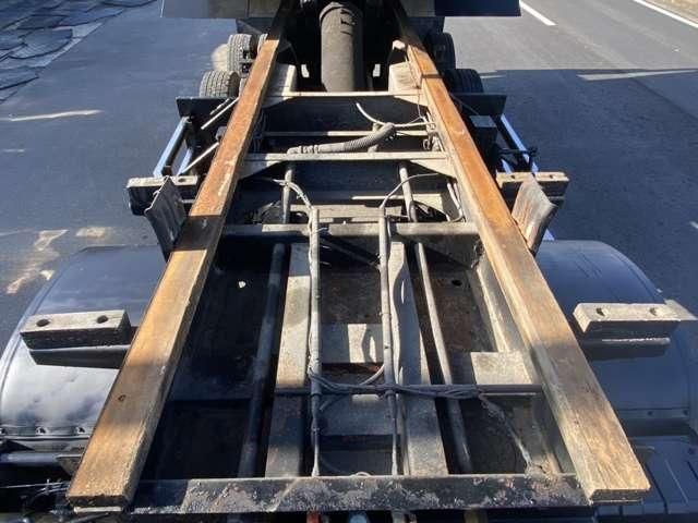 HINO PROFIA 2005 Image 31