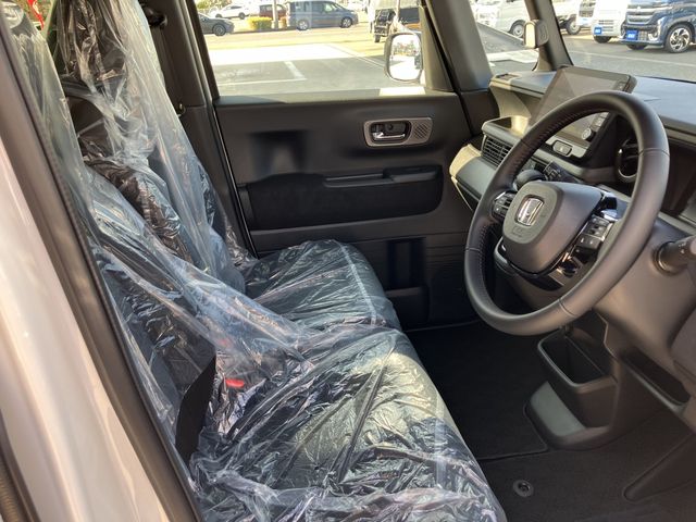 HONDA N BOX CUSTOM 2026 Image 31