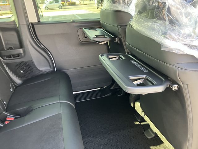 HONDA N BOX CUSTOM 2026 Image 31