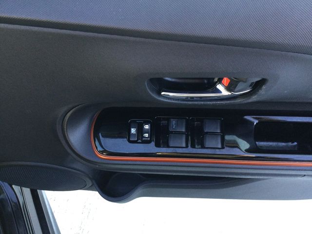 TOYOTA AQUA 2016 Image 31