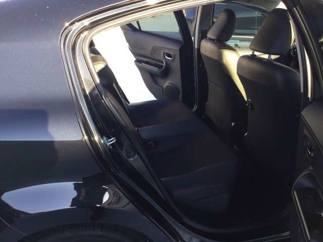 TOYOTA AQUA 2016 Image 31