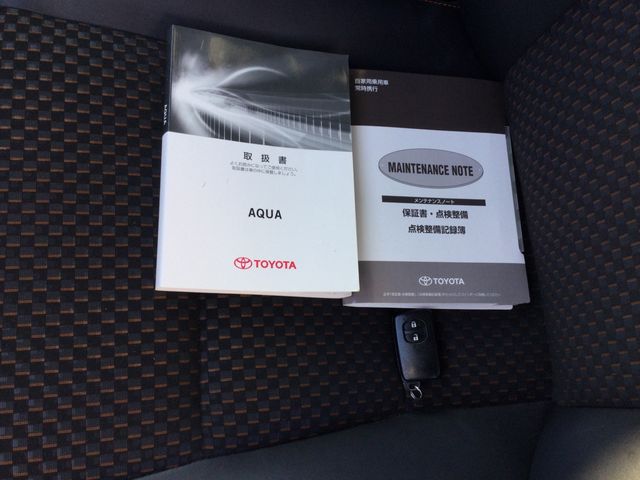 TOYOTA AQUA 2016 Image 31