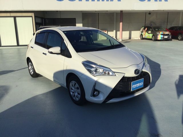 TOYOTA VITZ 2018 Image 31