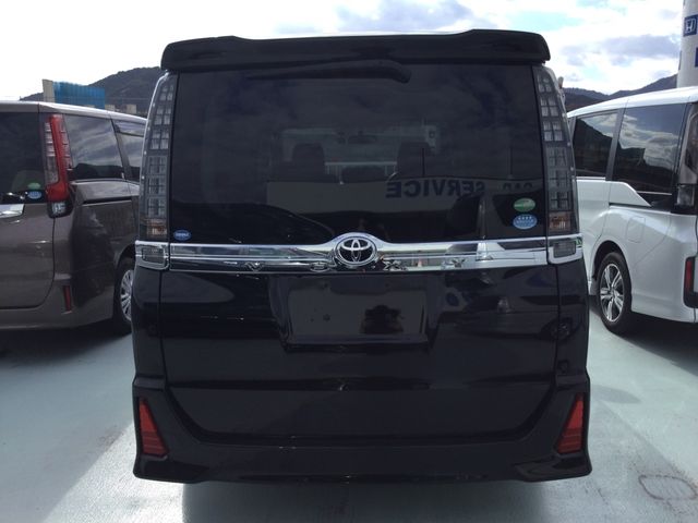 TOYOTA VOXY 2015 Image 31