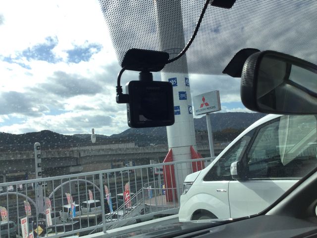 TOYOTA VOXY 2015 Image 31