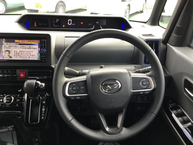 DAIHATSU TANTO CUSTOM 2020 Image 31