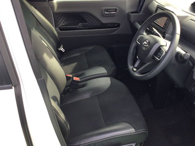 DAIHATSU TANTO CUSTOM 2020 Image 31