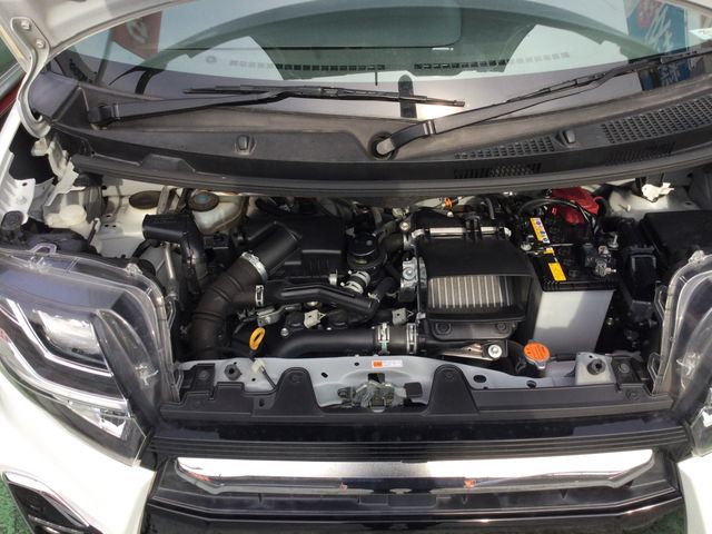 DAIHATSU TANTO CUSTOM 2020 Image 31