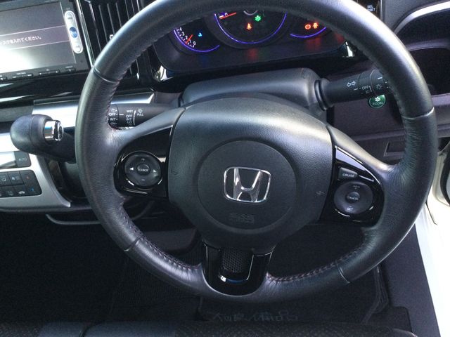 HONDA N-WGN CUSTOM 2015 Image 31