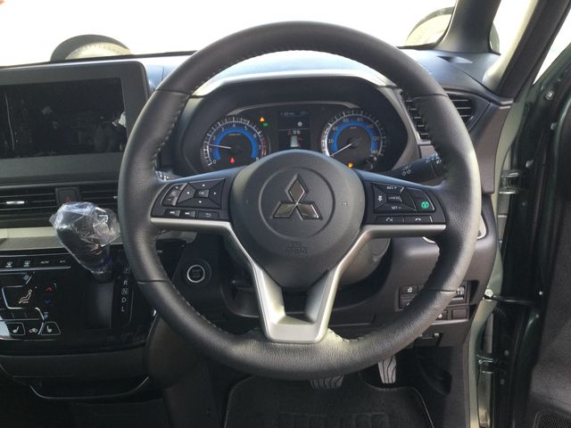 MITSUBISHI DELICA MINI 2025 Image 31