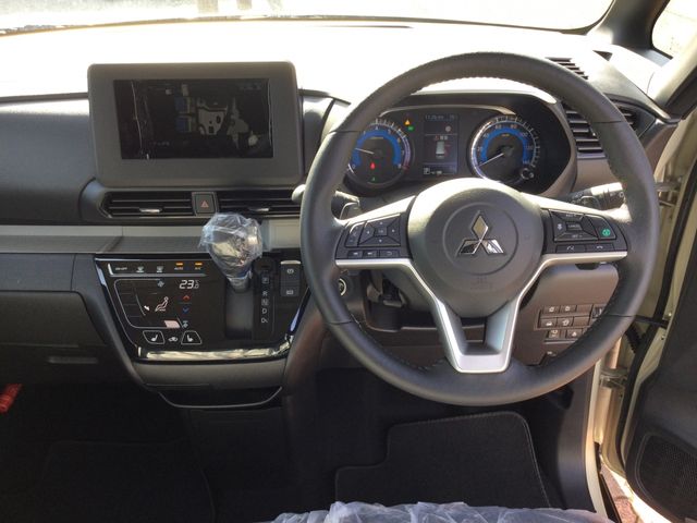 MITSUBISHI DELICA MINI 2025 Image 31