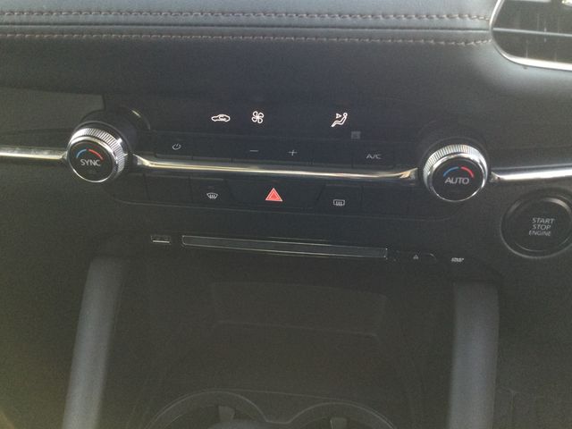 MAZDA 3 SEDAN 2021 Image 31