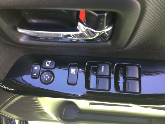 SUZUKI SPACIA CUSTOM 2018 Image 31