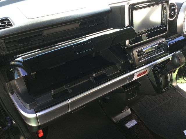 SUZUKI SPACIA CUSTOM 2018 Image 31