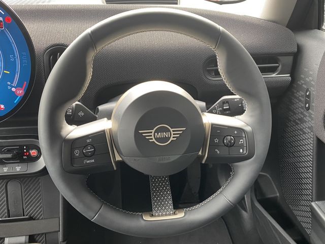 BMW MINI COOPER 2025 Image 31