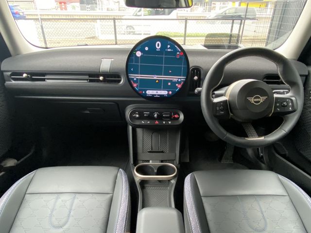 BMW MINI COOPER 5DOOR 2025 Image 31