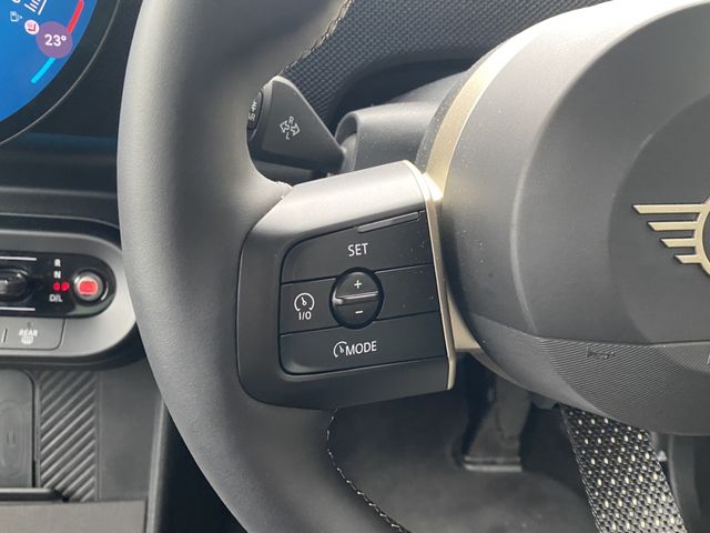 BMW MINI COOPER 5DOOR 2025 Image 31