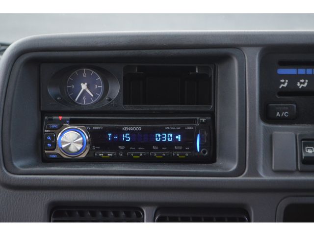 SUBARU SAMBAR DIAS VAN 1999 Image 31