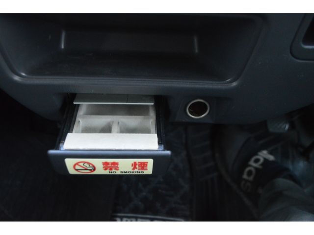 SUBARU SAMBAR DIAS VAN 1999 Image 31