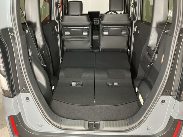 HONDA N BOX CUSTOM 4WD 2024 Image 31