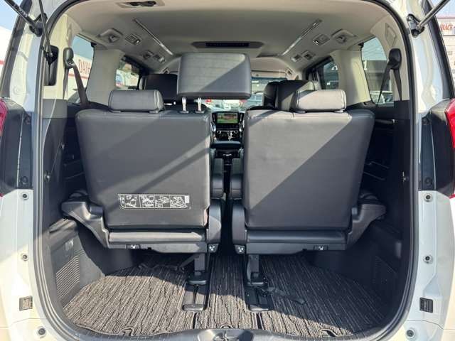 TOYOTA ALPHARD 2019 Image 31