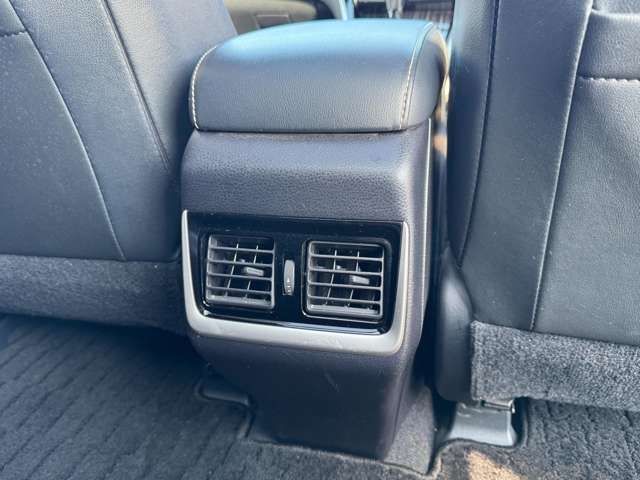 TOYOTA HARRIER 2WD 2014 Image 31