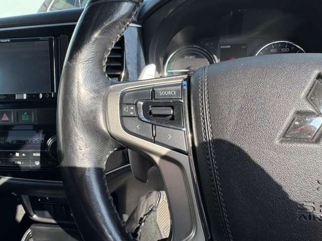 MITSUBISHI OUTLANDER PHEV 2016 Image 31