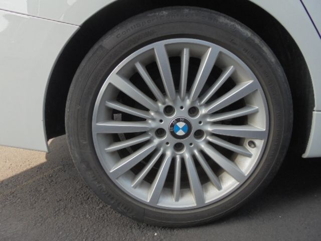 BMW 3SERIES GRAN TUR 2015 Image 31