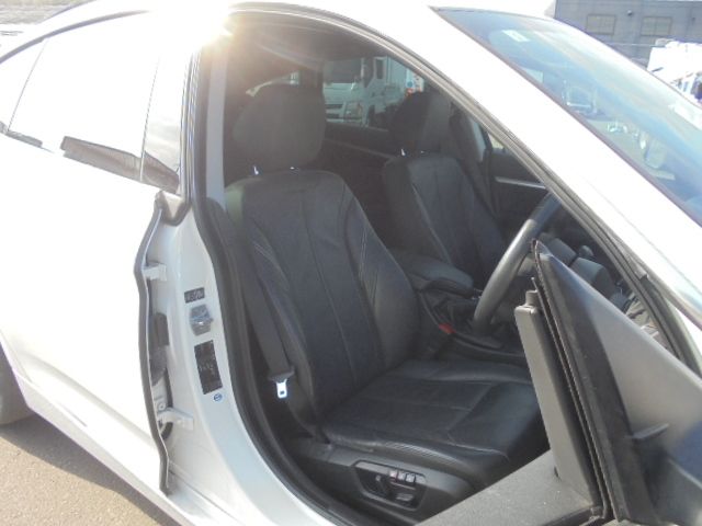 BMW 3SERIES GRAN TUR 2015 Image 31