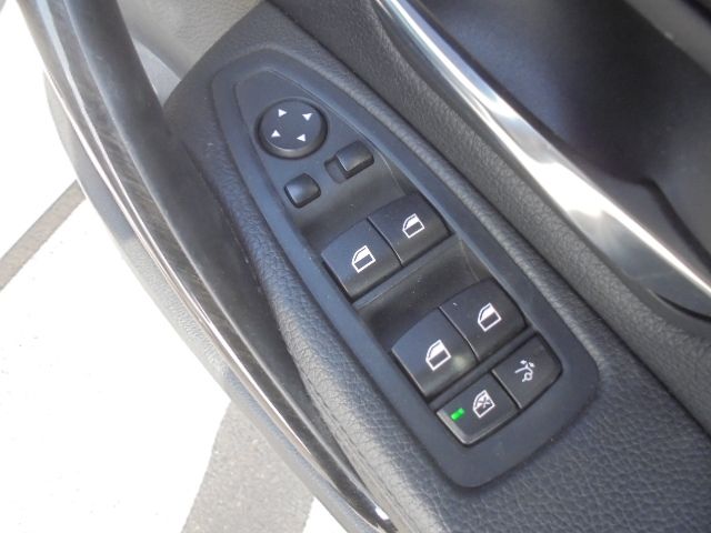 BMW 3SERIES GRAN TUR 2015 Image 31