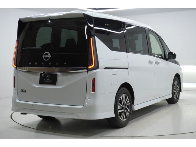 NISSAN SERENA  WG 2024 Image 31