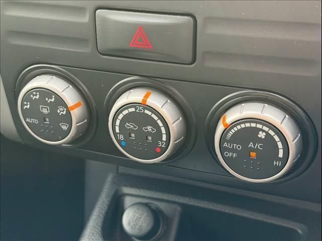 NISSAN X-TRAIL 4WD 2011 Image 31